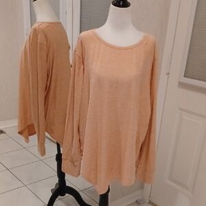 4/$40 New Peachy/Pink Long Sleeve Athletic Tee - Size XXL (US16)